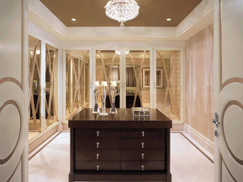 The Ritz-Carlton Abu Dhabi, Grand Canal image