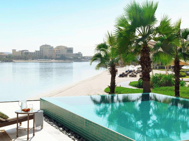 The Ritz-Carlton Abu Dhabi, Grand Canal image