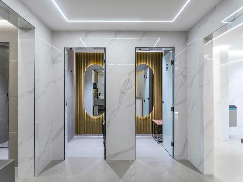 Radisson Blu Hotel Kuwait image