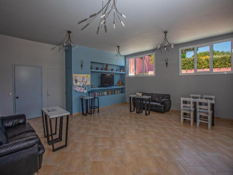 Pelagos Apartments image