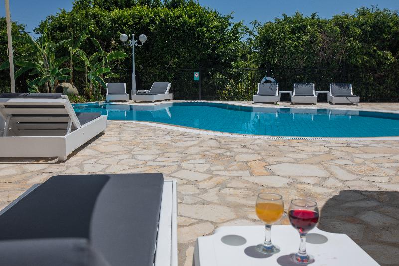 Pelagos Apartments image