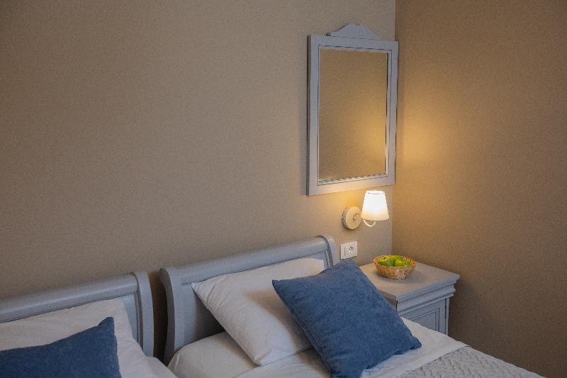Pelagos Apartments image