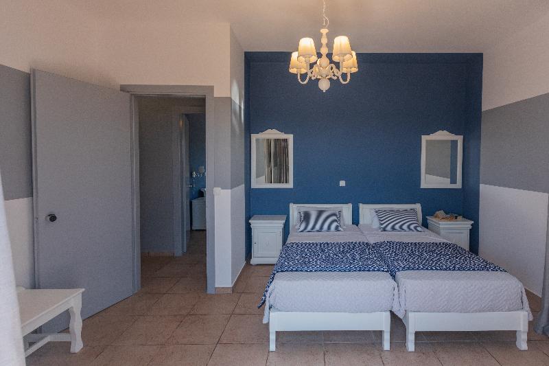 Pelagos Apartments image
