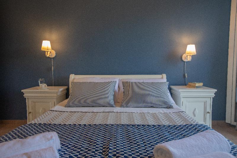 Pelagos Apartments image