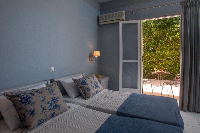 Pelagos Apartments image