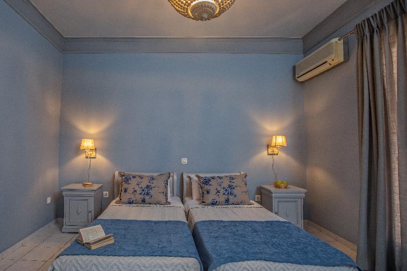 Pelagos Apartments image