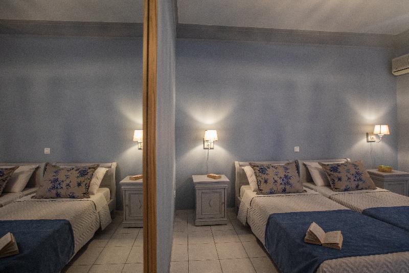 Pelagos Apartments image