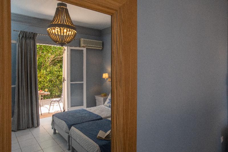 Pelagos Apartments image