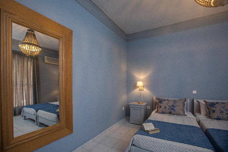 Pelagos Apartments image