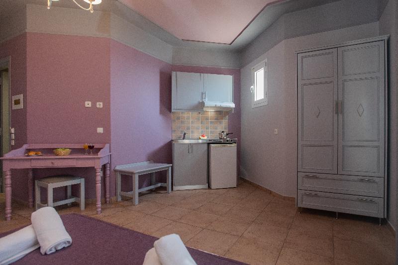 Pelagos Apartments image