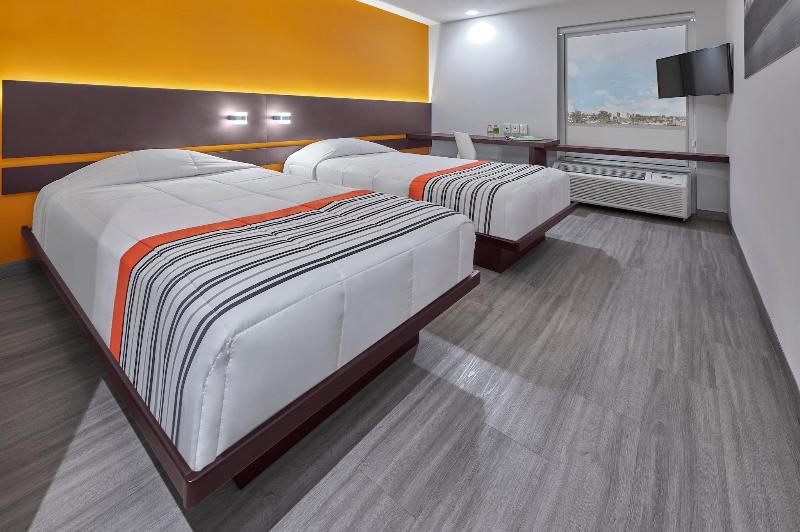 City Express Junior by Marriott Mexicali image