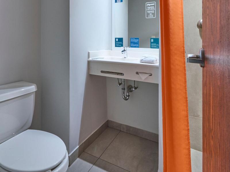 City Express Junior by Marriott Mexicali image