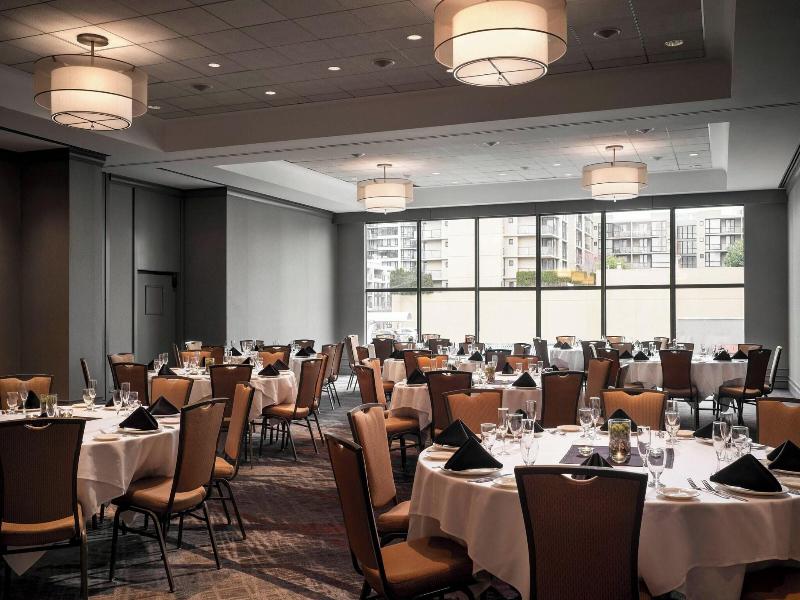 Vancouver Airport Marriott Hotel image