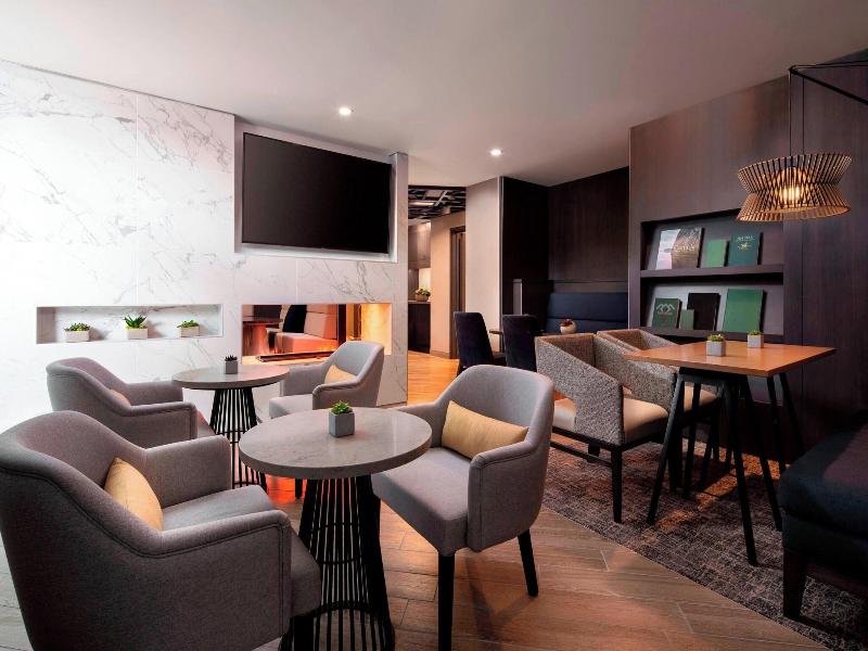 Vancouver Airport Marriott Hotel image