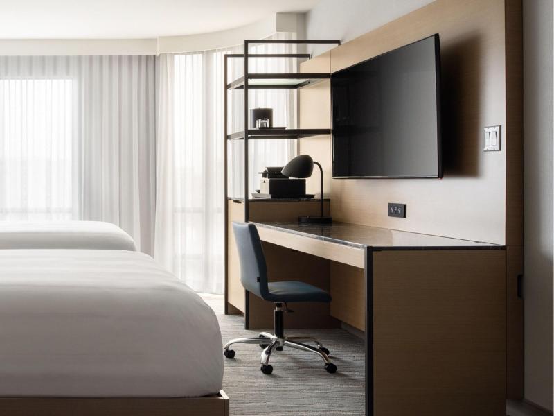 Vancouver Airport Marriott Hotel image