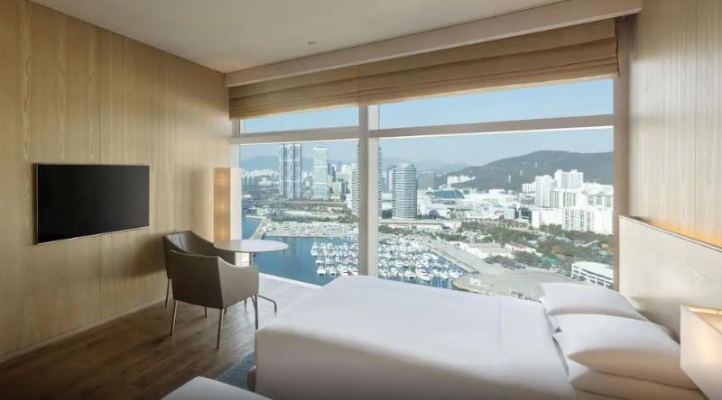 Park Hyatt Busan image