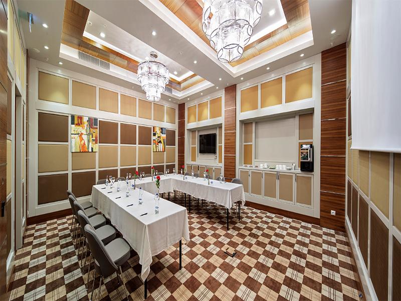 Doubletree By Hilton Kusadasi image