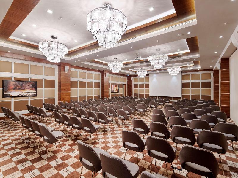 Doubletree By Hilton Kusadasi image