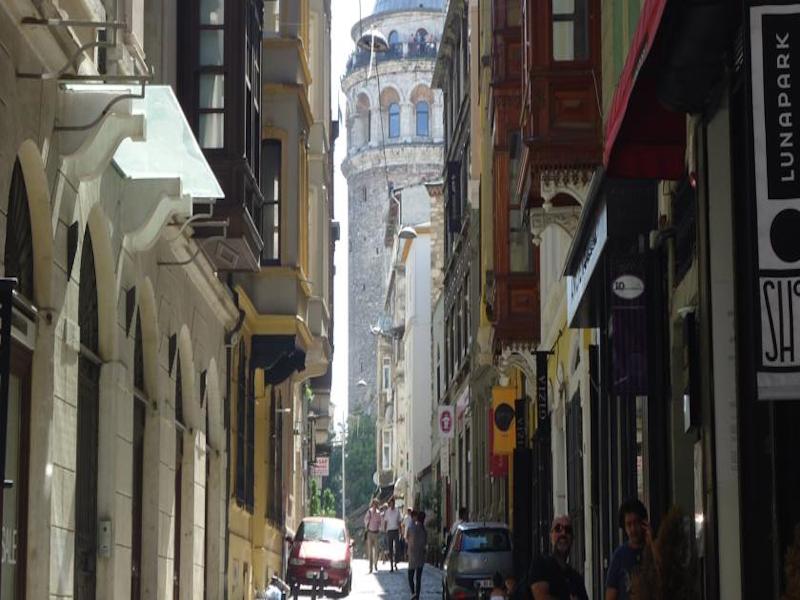 Meroddi Galata Mansion image