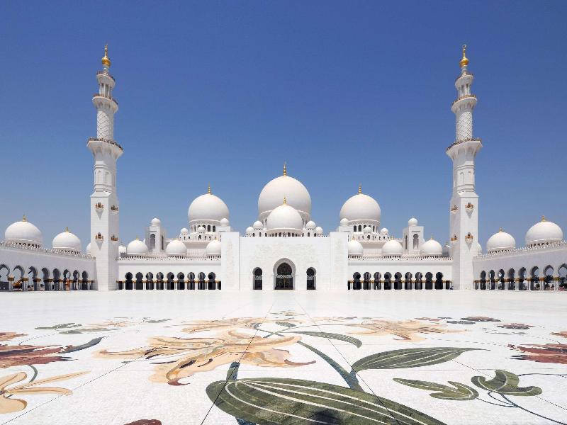 Sofitel Abu Dhabi Corniche image
