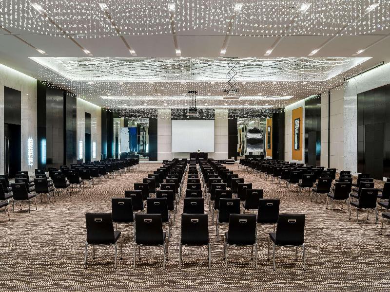 Sofitel Abu Dhabi Corniche image