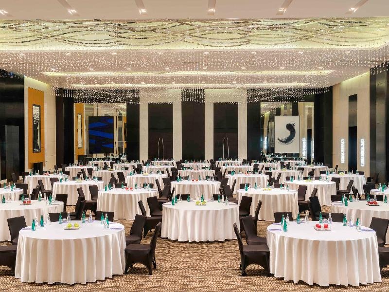 Sofitel Abu Dhabi Corniche image