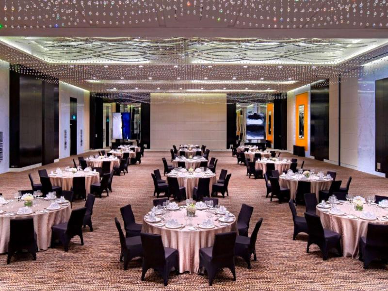 Sofitel Abu Dhabi Corniche image