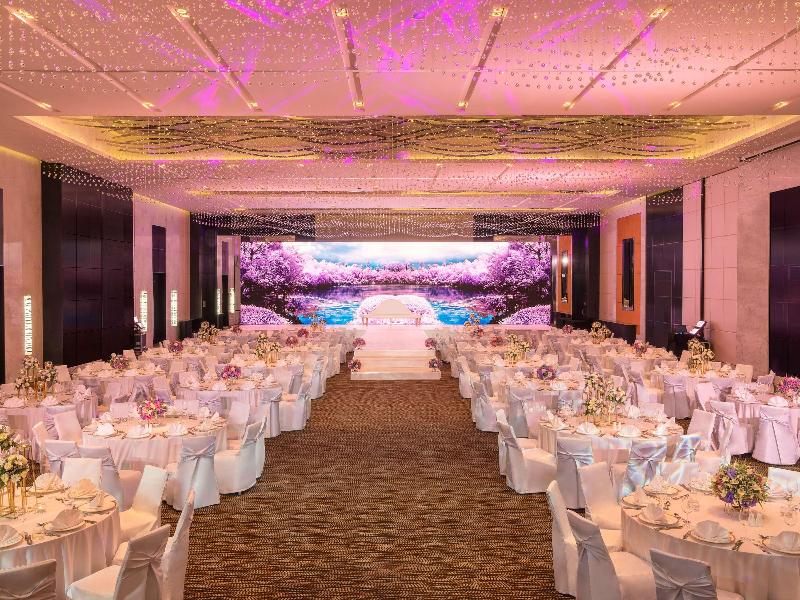 Sofitel Abu Dhabi Corniche image