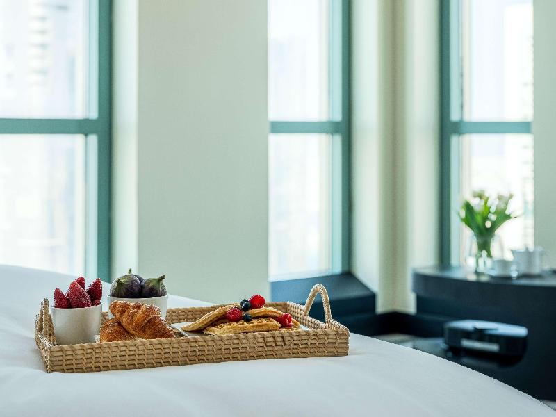 Sofitel Abu Dhabi Corniche image