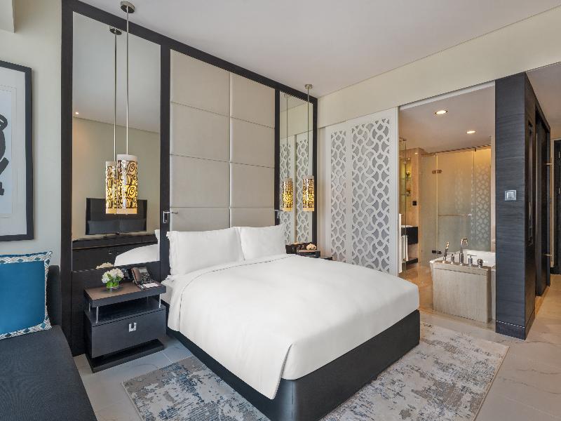 Sofitel Abu Dhabi Corniche image