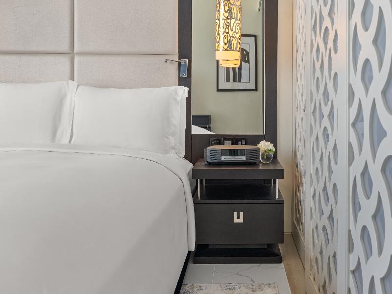 Sofitel Abu Dhabi Corniche image