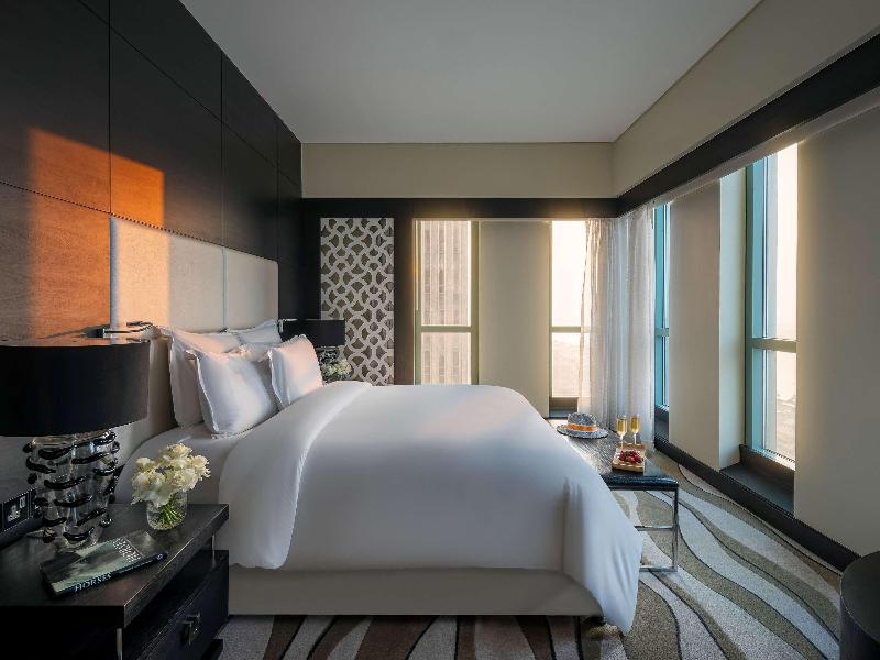 Sofitel Abu Dhabi Corniche image