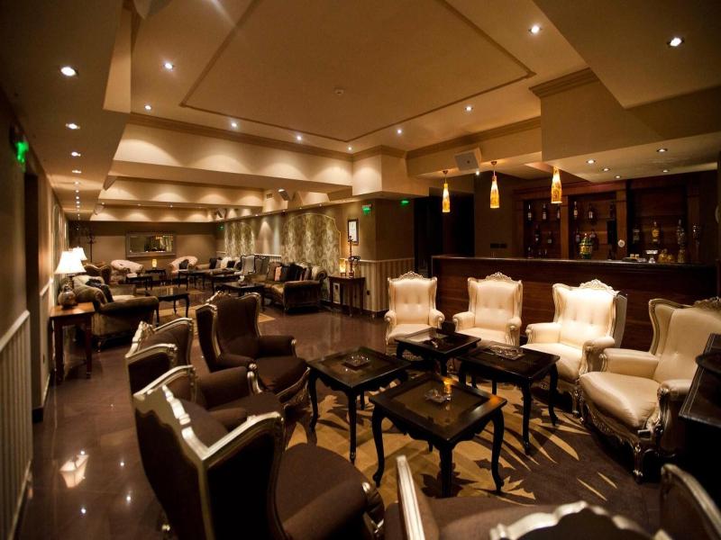 Ventura Park Hotel image