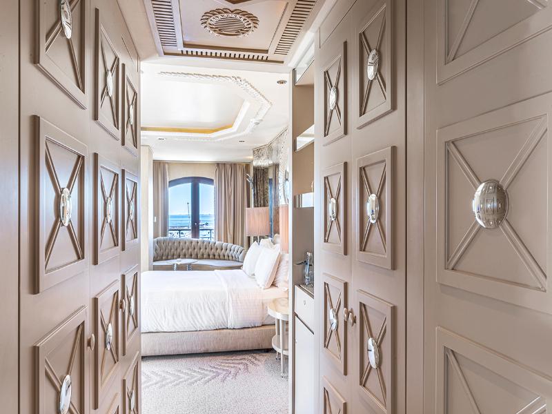 Wyndham Grand Istanbul Kalamis Marina Hotel image