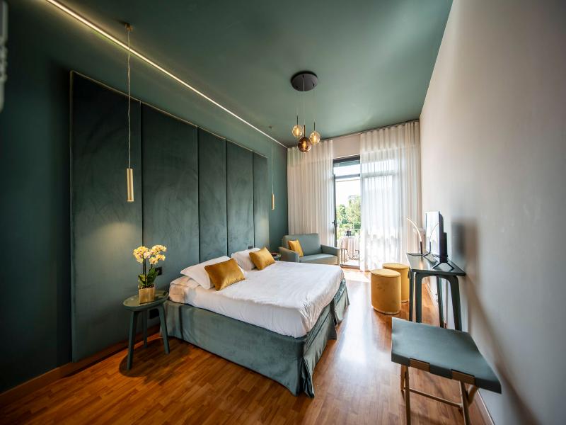 Hotel Terme Milano image
