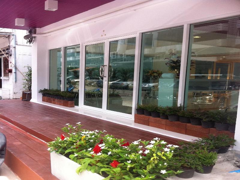 Nantra Ekamai Hotel image