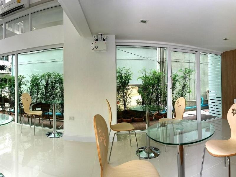 Nantra Ekamai Hotel image