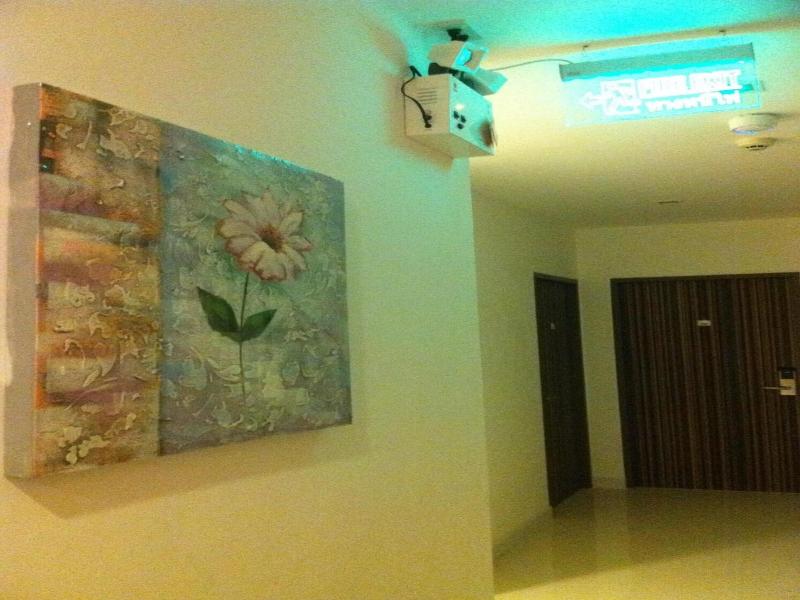 Nantra Ekamai Hotel image