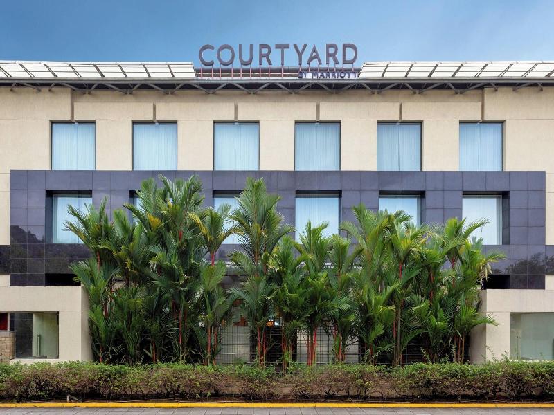 Courtyard Kochi Airport image