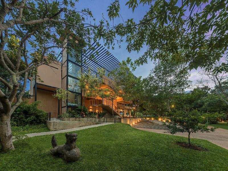 Amorita Resort image