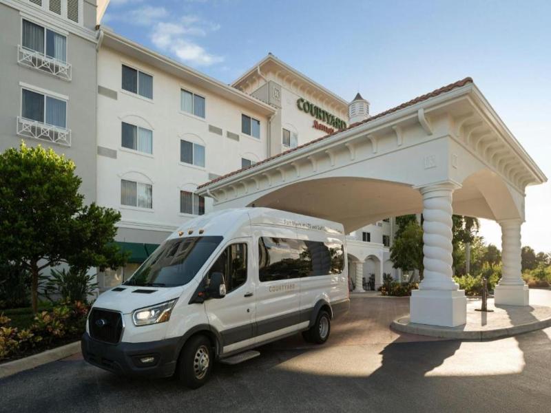 Courtyard Fort Myers, Gulf Coast Town Center image