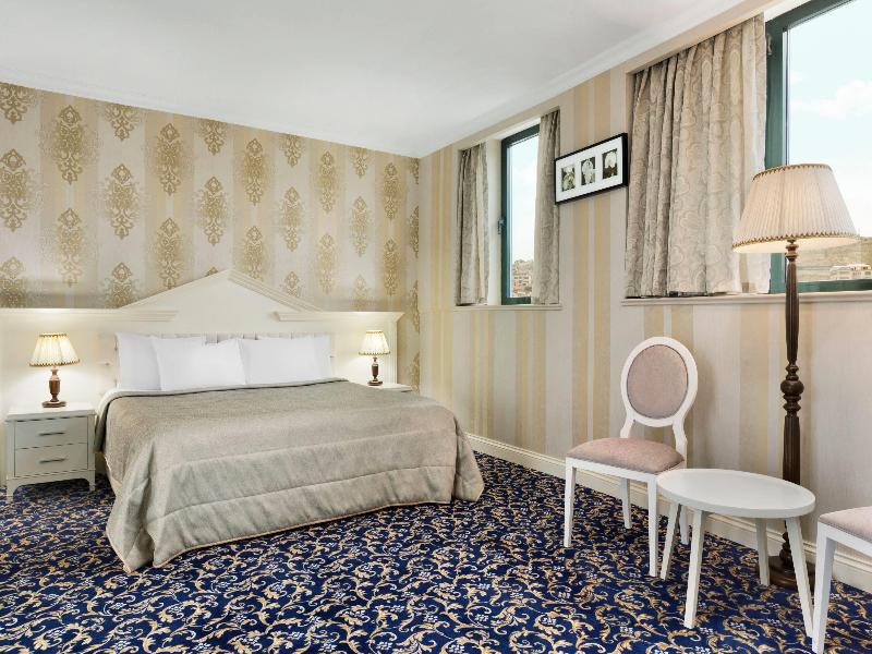 Ramada Baku Hotel image