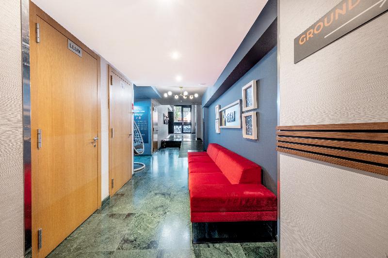 AinB Sagrada Familia Apartments image