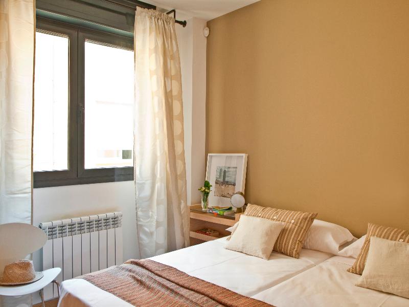 AinB Sagrada Familia Apartments image