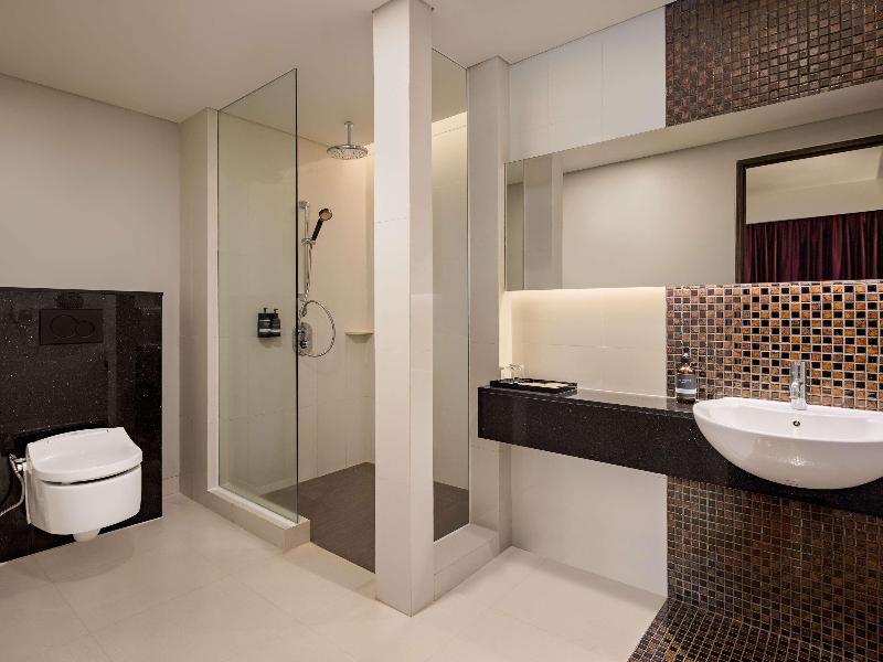 Mercure Padang image