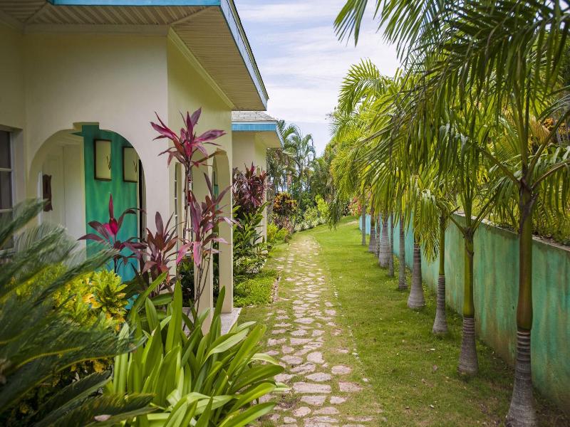 Turquoise Bay Resort image