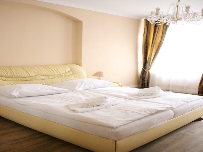 Hotel Petr image