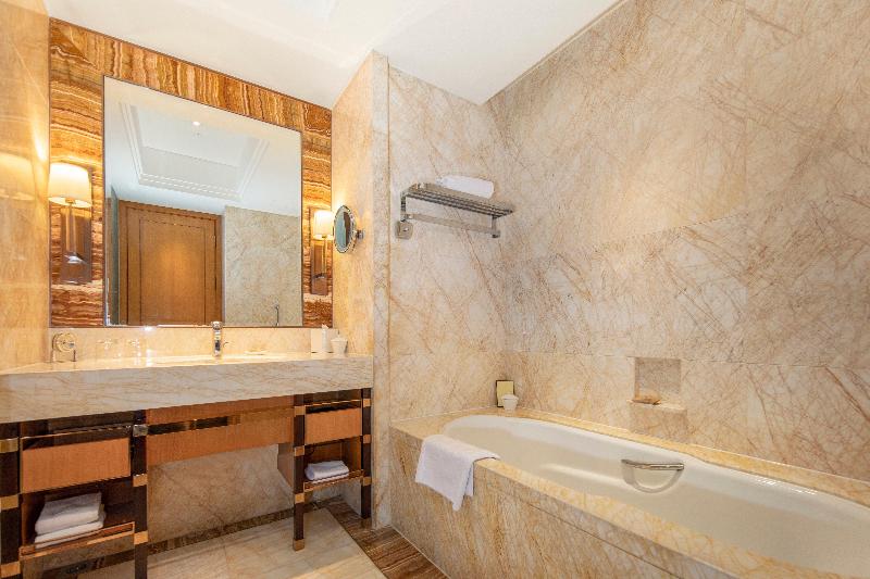 Intercontinental Changzhou image