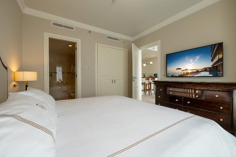 Royal Princess Hotel image