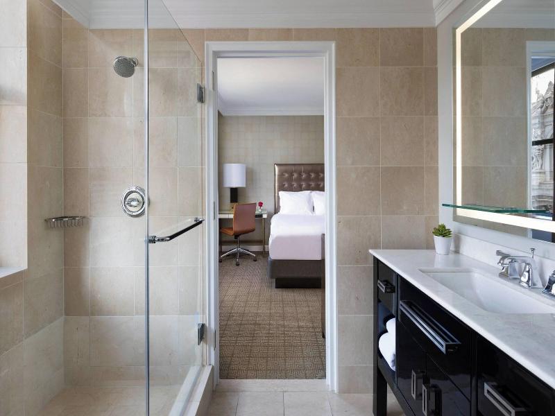 The Ritz-Carlton, Philadelphia image